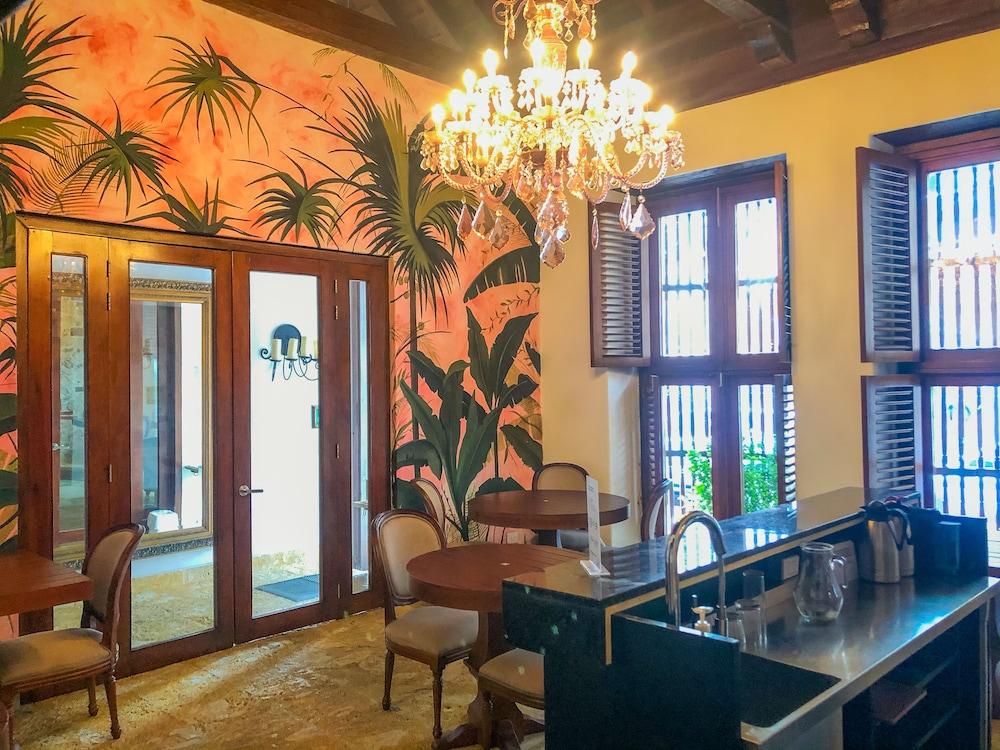 Hotel Boutique Santo Toribio Картахена Экстерьер фото